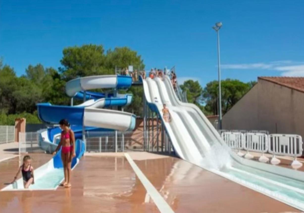 Camping Oasis Village Puget-sur-Argens Esterno foto