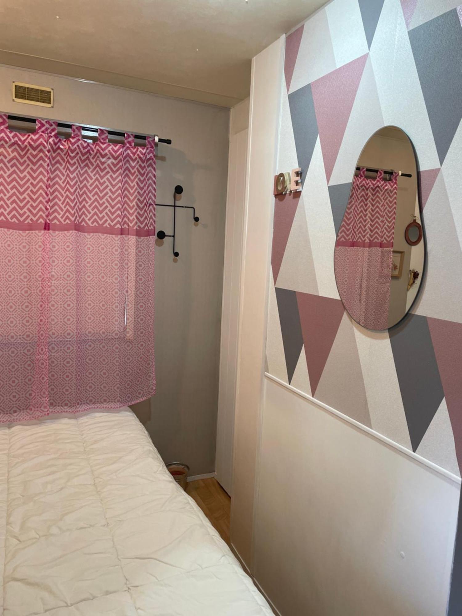Camping Oasis Village Puget-sur-Argens Esterno foto